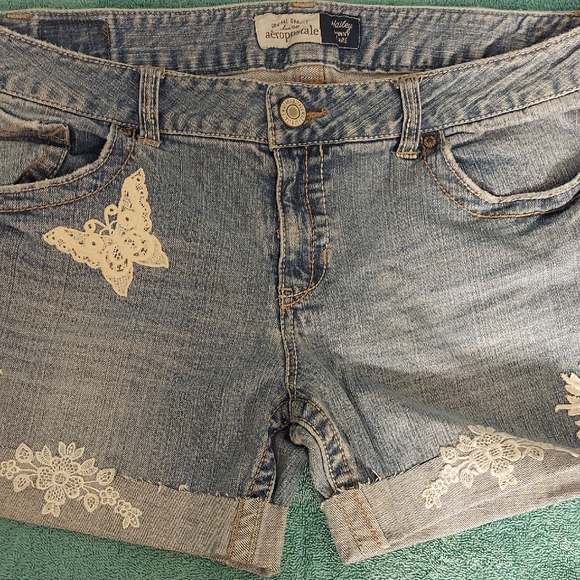 Aeropostale Blue Jean Shorts Distressed Frayed Hem - Picture 1 of 9